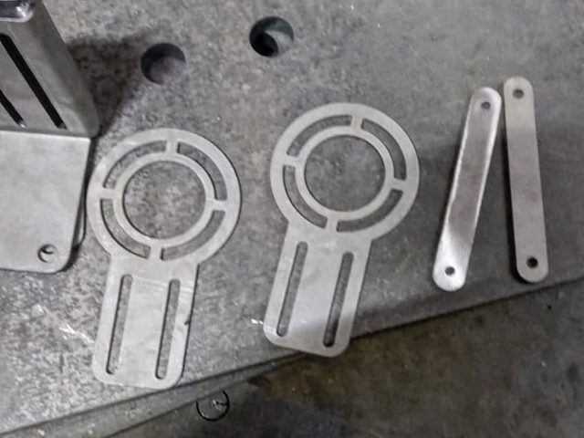 Hassasiyet detayda gizlidir.Arsmetalürji olarak hassas lazer kesim ve montajlı üretim süreçleri